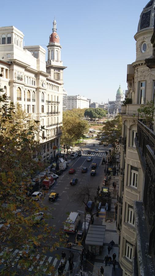 Gilper Hostel Buenos Aires Exterior photo